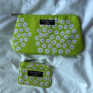 Clinique Marimekko makeup pouch and card case set